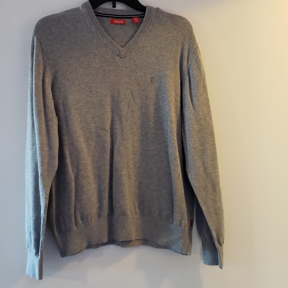 IZOD sweater